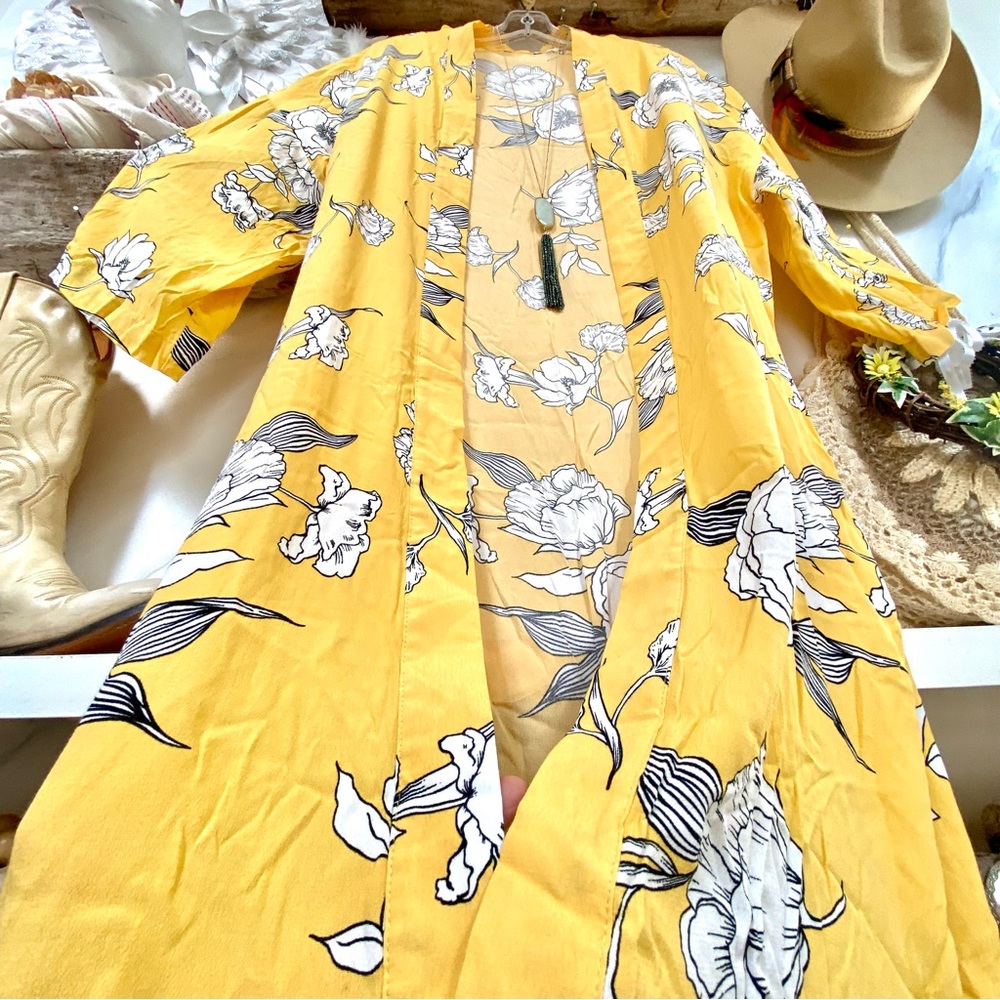 Yellow Floral Open-Front Kimono Cardigan Duster XL - Picture 4 of 9